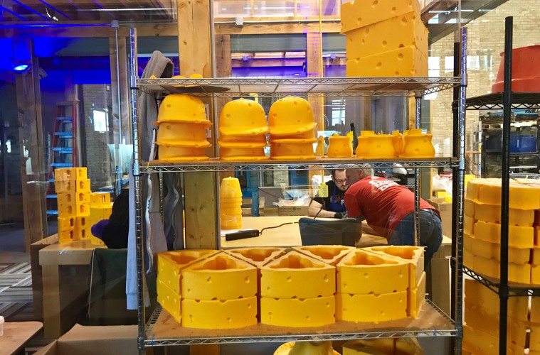 Corporate Team Building Ideas Cheesehead Tours Downtown Milwaukee